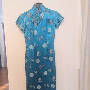 100% Silk Vintage Turquoise Qipao (Dress)